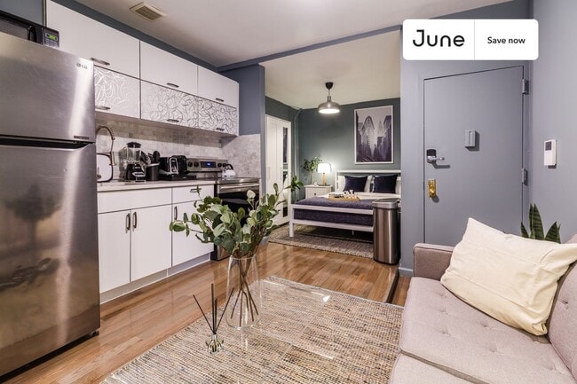 Photo - 519 E 5th St Unit 1