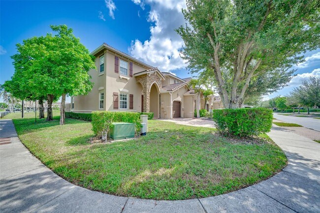 Photo - 15335 SW 9th Way
