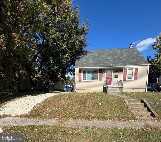 Building Photo - 7408 Digby Rd