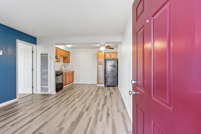 Photo - 450 - Harbor Breeze