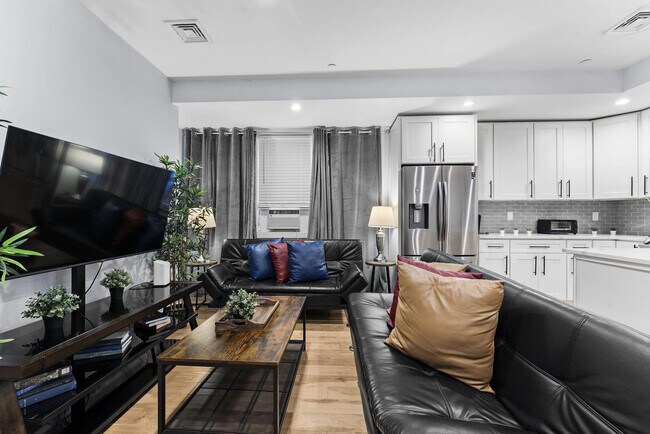 Photo - 1011 Bennington St Unidad SI ID1343283P