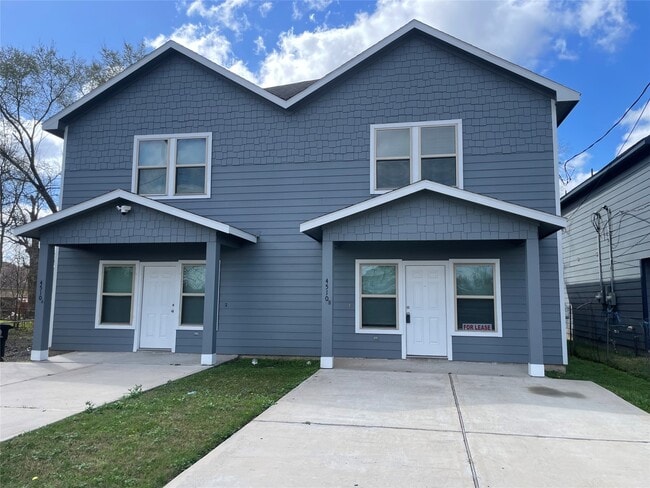 Building Photo - 4510 Mayflower St