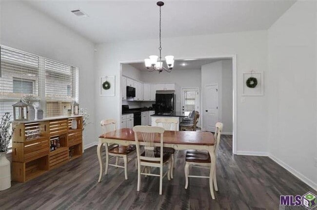 Photo - 1030 Gentle Wind Dr