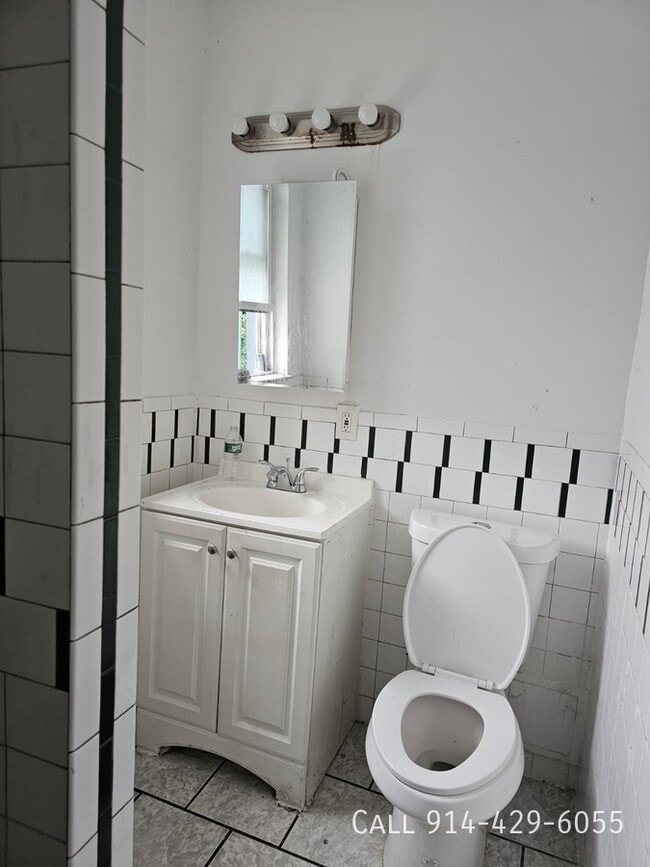 Photo - 143 Stanley Ave