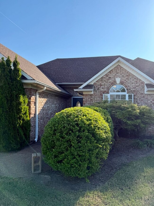 Photo - Walnut Trace Subdivision