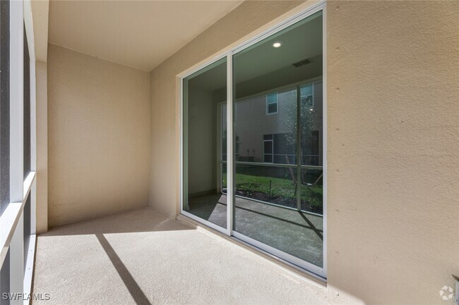 Building Photo - 2852 Citrus St Rental