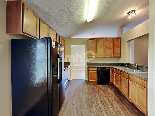 Photo - 81 Marisco Way