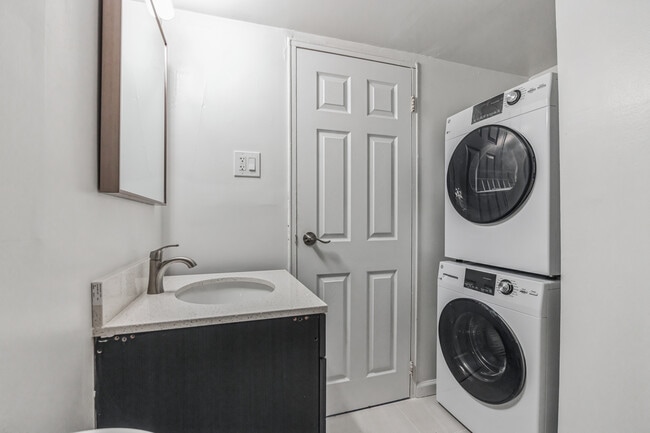 In-Unit Washer & Dryer - The Crossings at Neshaminy Apartments