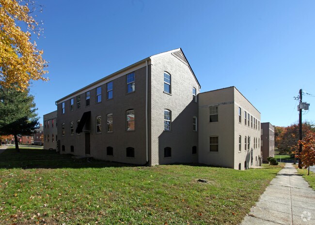 148-152 Wayne Place SE - 148-152 Wayne Pl SE