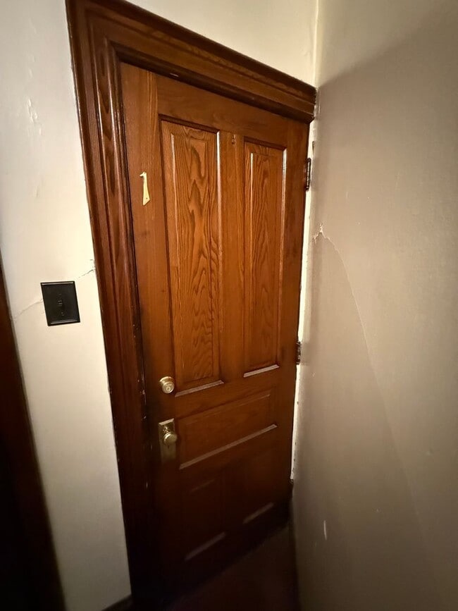 Building Photo - Quakertown Duplex Unit 1st Fl