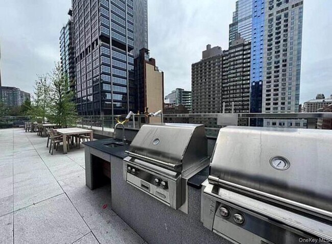 Photo - 138 Willoughby St Unit 68B