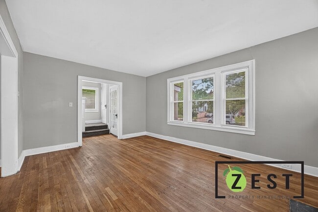 Photo - 3496 Courville St