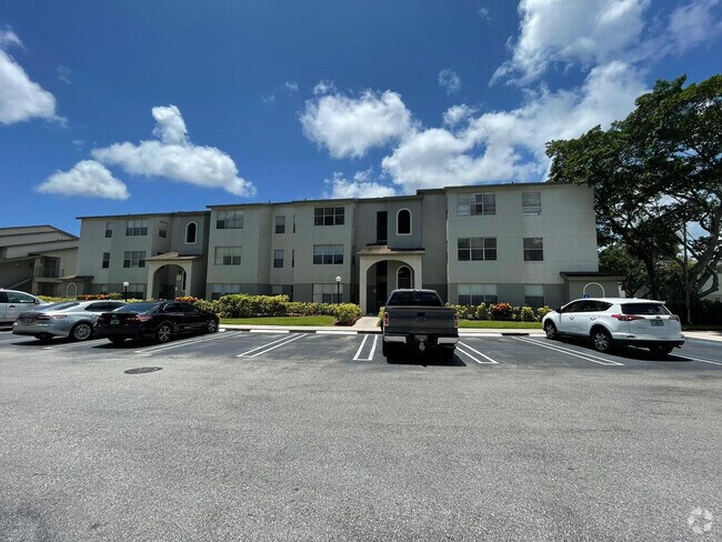 Building Photo - 1401 Village Blvd Unit 136 Rental