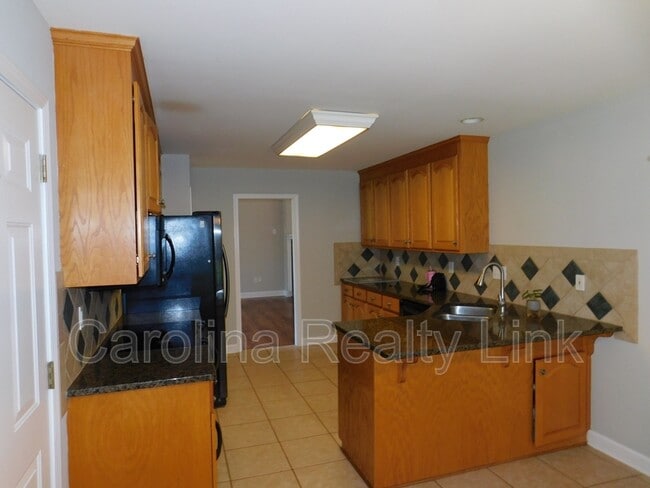 Photo - 235 Harbor Landing Dr