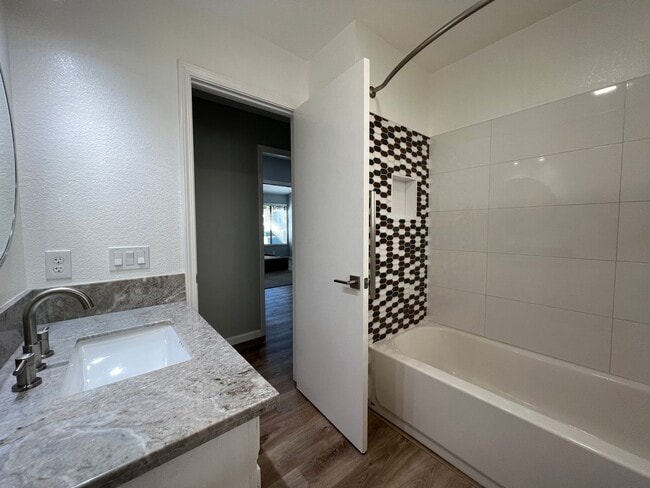 Photo - Beautiful 3 Bedroom Home in Roseville