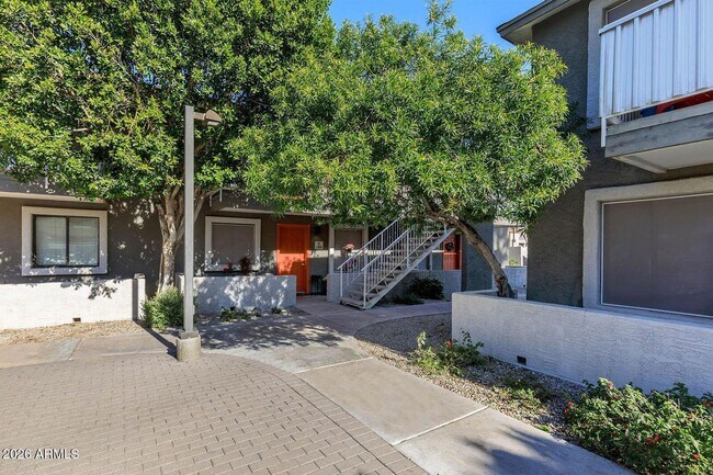 Building Photo - 1920 E Hayden Ln Unit 104