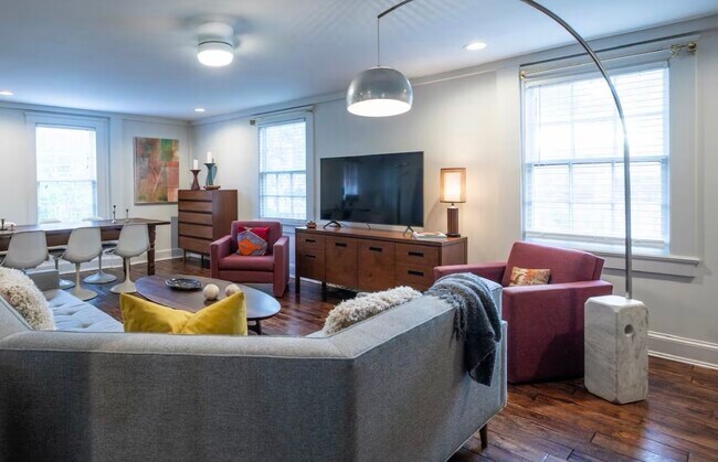 Photo - 2328 Avenue M