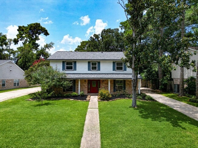 Photo - 811 Thicket Ln