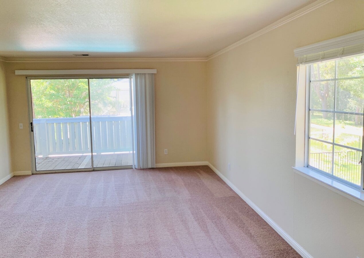 Photo - Upstairs One Bedroom located in walking distance to the Sonoma Plaza!