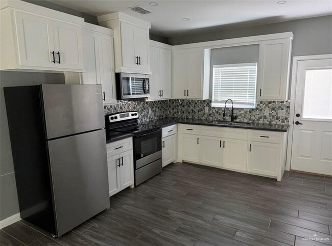 Photo - 11 N 33rd St Unit 1