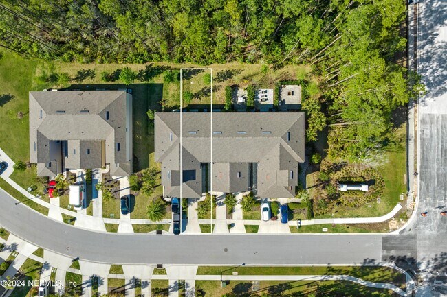 Photo - 42 Scotch Pebble Dr