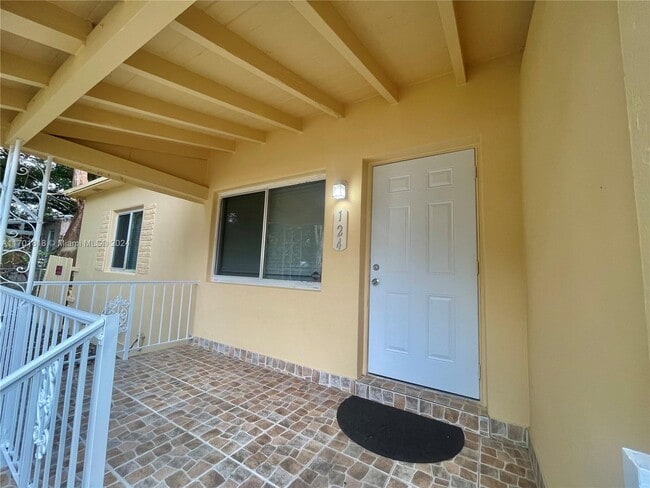 Photo - 124 NE 118th St