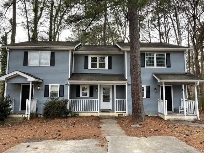 Photo - 6909 Glendower Rd