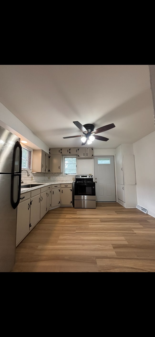 Kitchen / Front Entrance