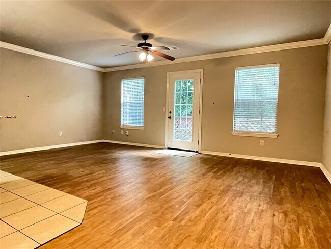 Photo - 1536 N London Ave