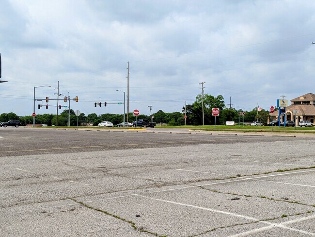 Commercial Retail Space