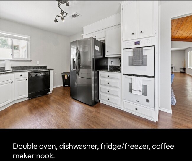 Photo - 1432 Cheyenne Rd