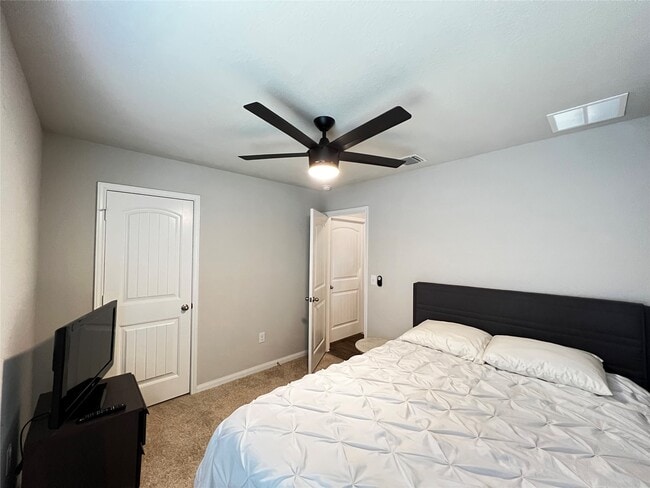Photo - 13906 Levy Ln