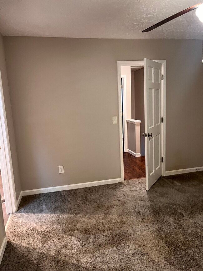 Photo - 1799 Timber Valley Way SE