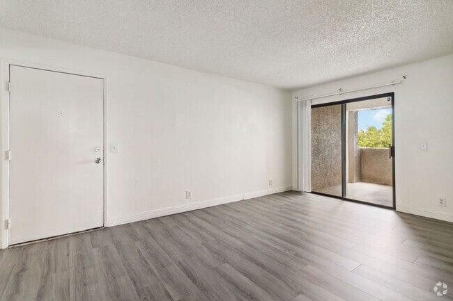 Building Photo - Updated 3 Bedroom Condo in Desert Shores V... Unit 2081