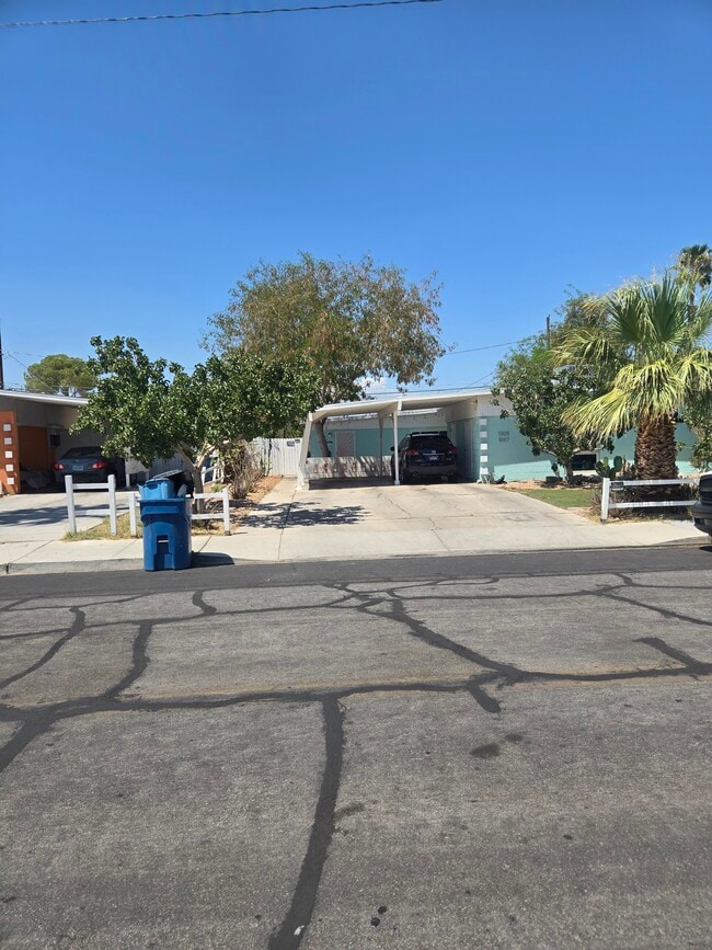 Photo - 1305 Phillips Ave Unidad 1307