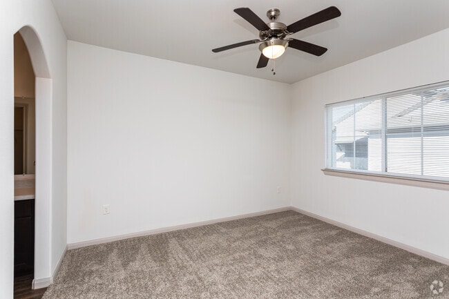 2BR, 2BA - 971SF Bedroom