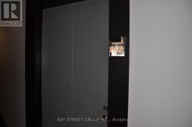 Photo - 1 Old Mill Dr Unit 802