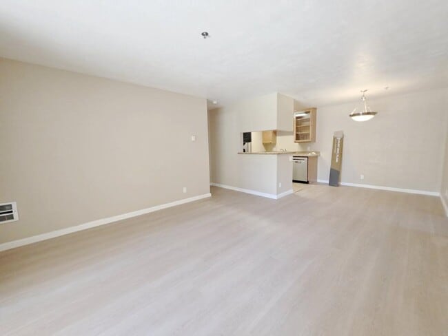 Photo - 880 E Fremont Ave Unit 301