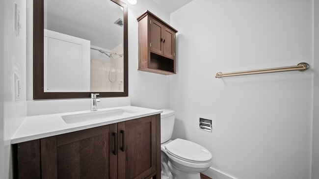 Photo - 837 Ellery Street, Esquimalt, BC