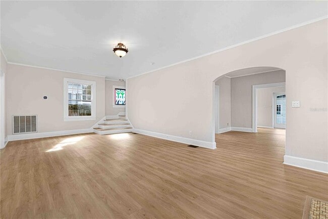 Photo - 2302 12th St N