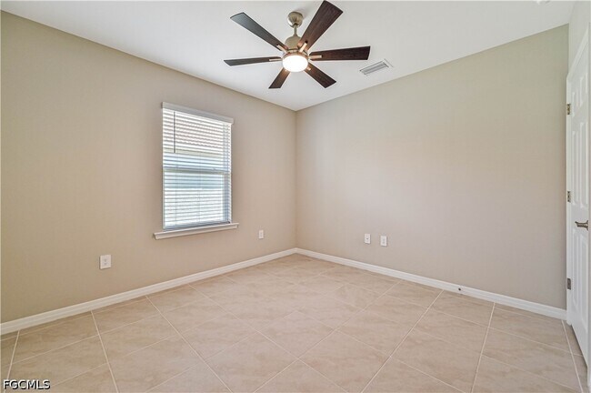 Photo - 4226 Bloomfield St