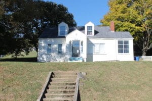 Building Photo - 1242 Old Bristol Rd