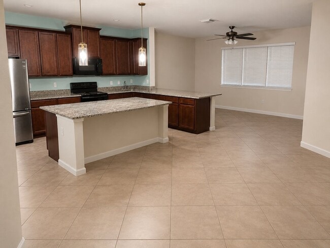 Photo - 11608 Cleyera Ct