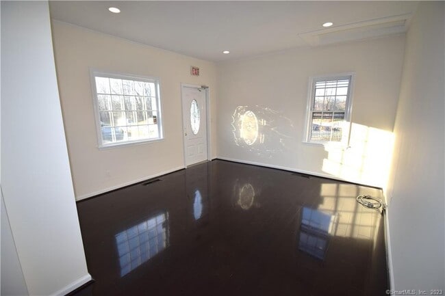 Photo - 159 Main St Unit E