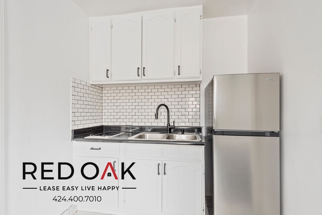 Photo - 851 S Kenmore Ave Unit 6