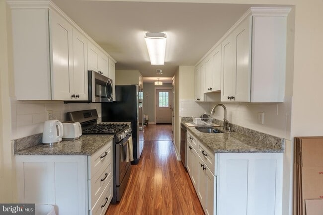 Photo - 5776 Yellowrose Ct