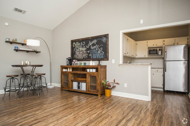 Clubroom - The River Apartments