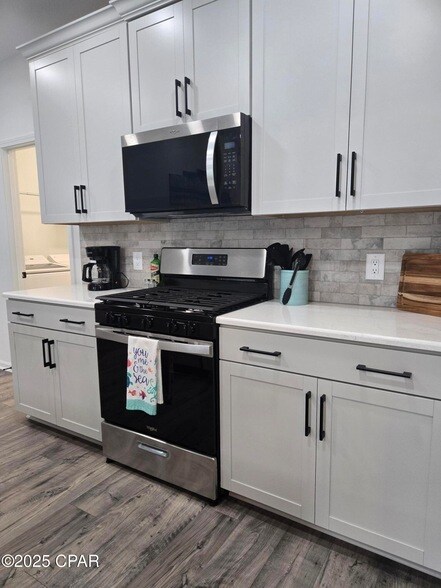 Photo - 8958 Parrot Pl