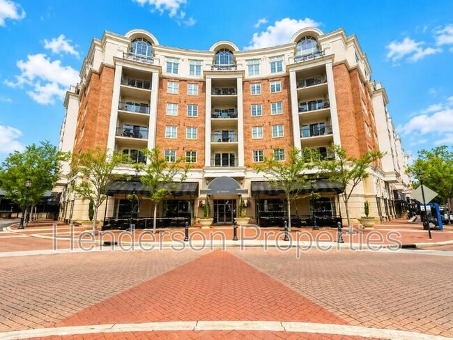 Building Photo - 4620 Piedmont Row Dr Unit 503