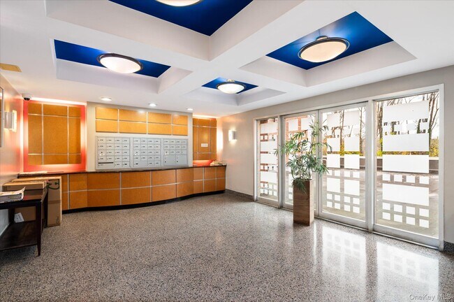 Photo - 1133 Midland Ave Unit 4C